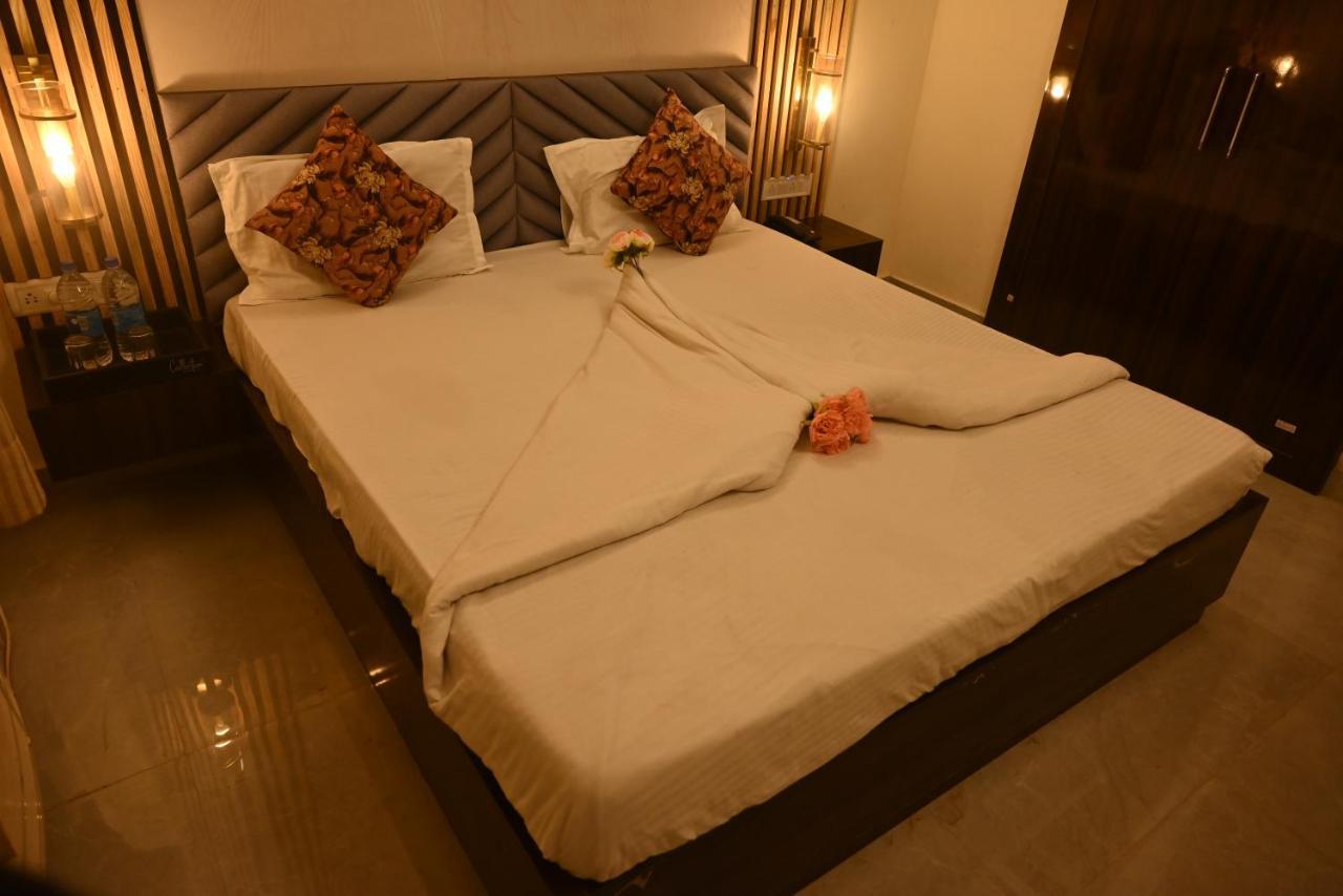 Hotel Sun Green Bhubaneswar Exterior foto